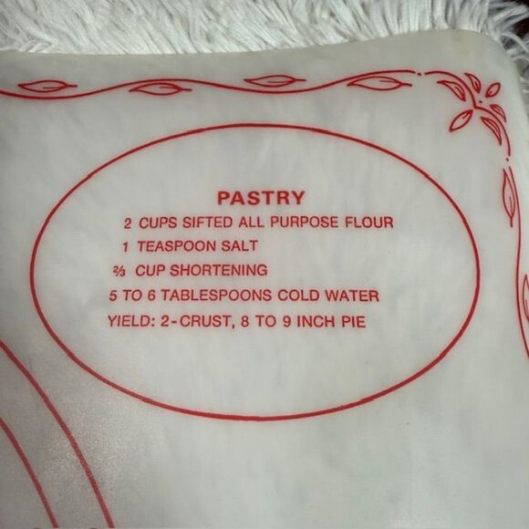 Vintage 1965 Tupperware Baking Recipe Mat + Refillable Plastic Roller - Picture 3 of 12